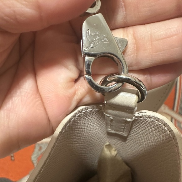 Christian Louboutin Cabachic Cream Leather Tote Bag w/ Long Straps - Picture 10 of 14